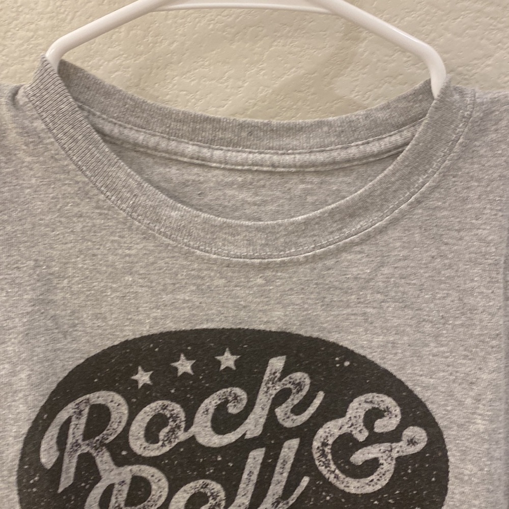 EUC Boys Youth Size L Large Guitar Graphic Tee Screen T- Shirt Short Sleeve Top - Picture 5 of 8